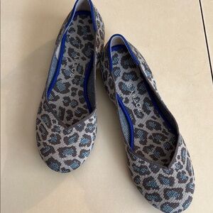 Rothy's Ladies 9M Brown and Blue Animal Print Flats